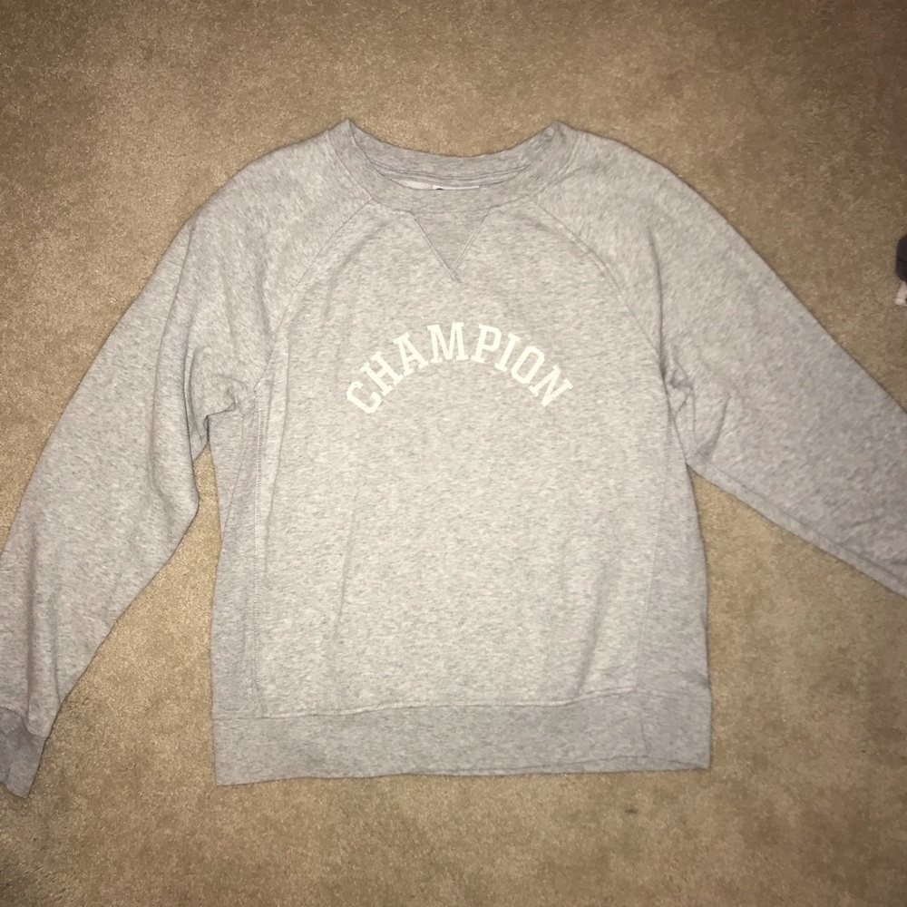 grey champion crew neck!